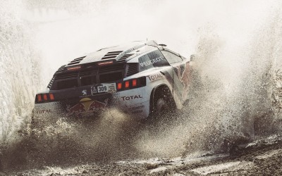 Ο Loeb 1ος στο Ντακάρ εν μέσω κατολίσθησης (vid)