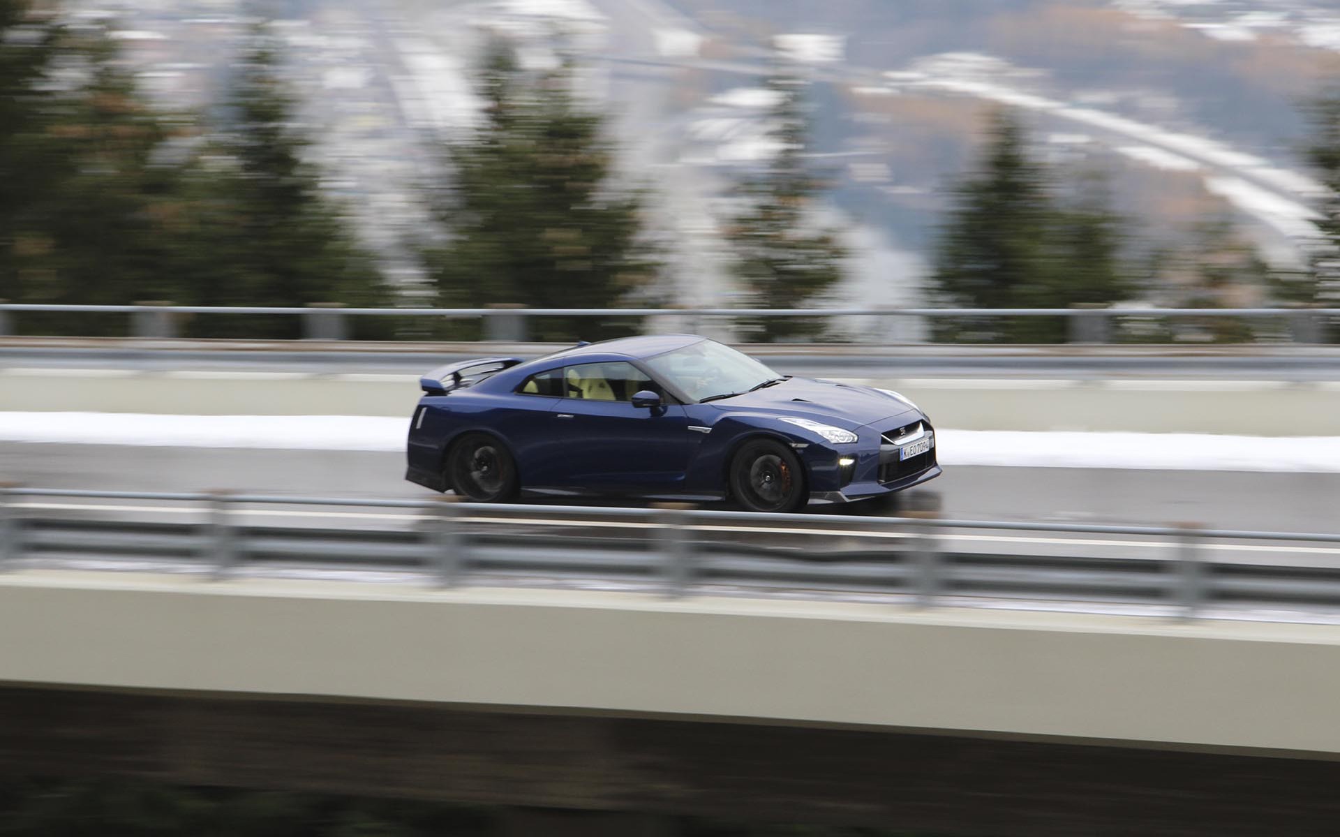 «Πτήση» Nissan GT-R για Ντίσελντορφ