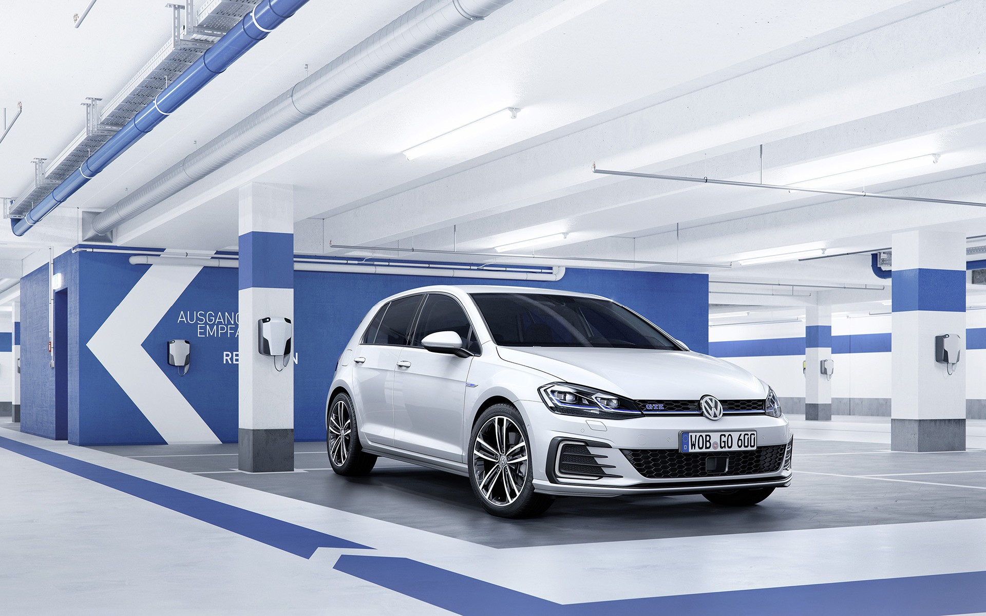 Volkswagen Golf GTE: Είναι sport αλλά και οικονομικό