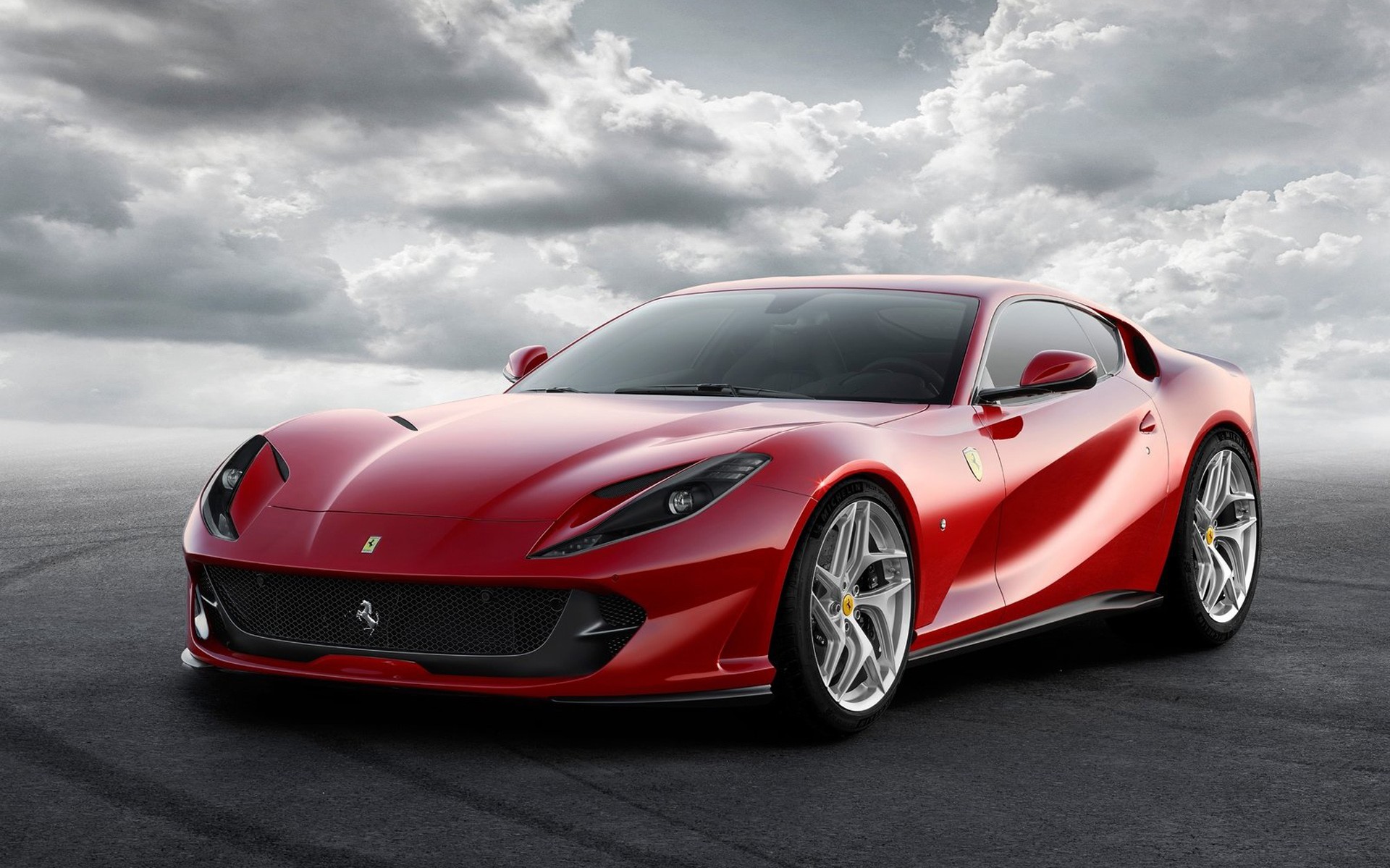 Αγοράζουν Lamborghini επειδή δεν μπορούν να πάρουν Ferrari