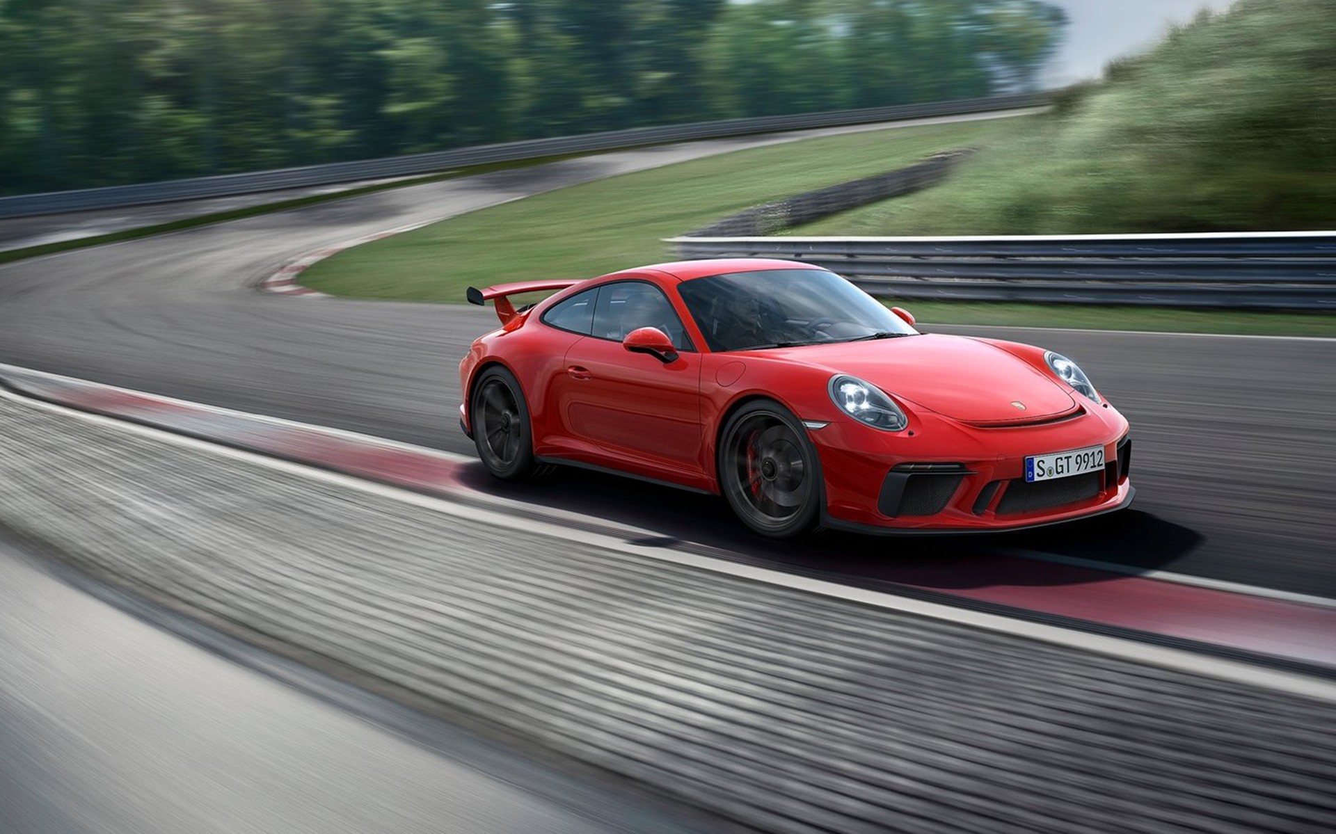 App της Porsche σε κάνει… καλύτερο οδηγό αγώνων