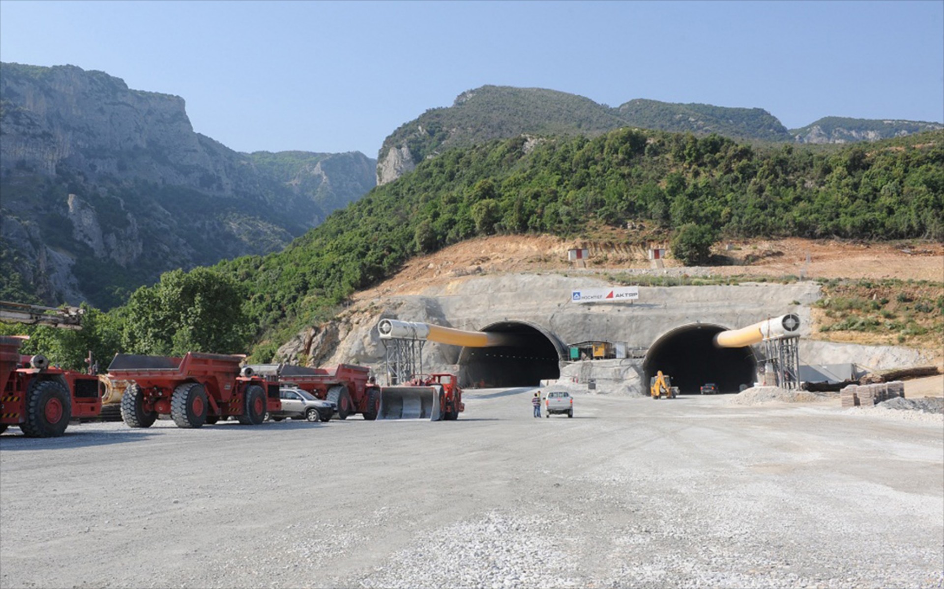 Οι 3 σήραγγες που αλλάζουν το ταξίδι Αθήνα - Θεσσαλονίκη