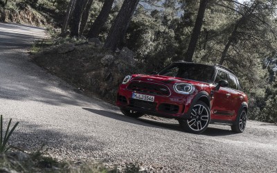 Πρεμιέρα για το κορυφαίο Countryman με τους 231 ίππους (vid)