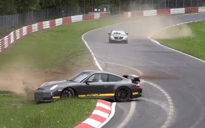 Θα χτυπήσει; ΔEN θα χτυπήσει. Θα χτυπήσει;.... (video)