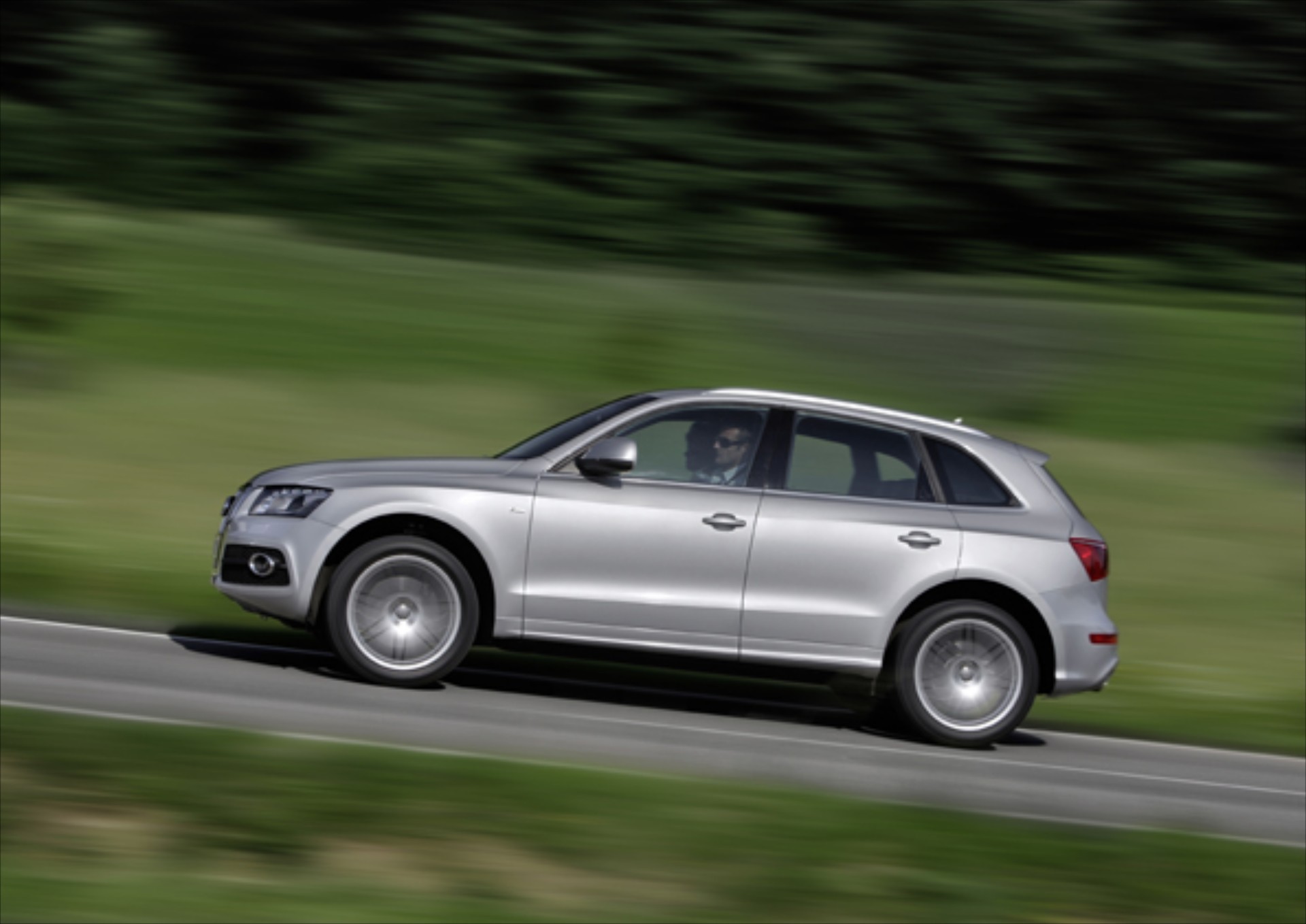 Υβριδικό Audi Q5