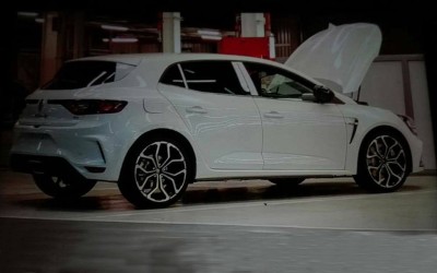 Η πρώτη φωτογραφία του Megane R.S.