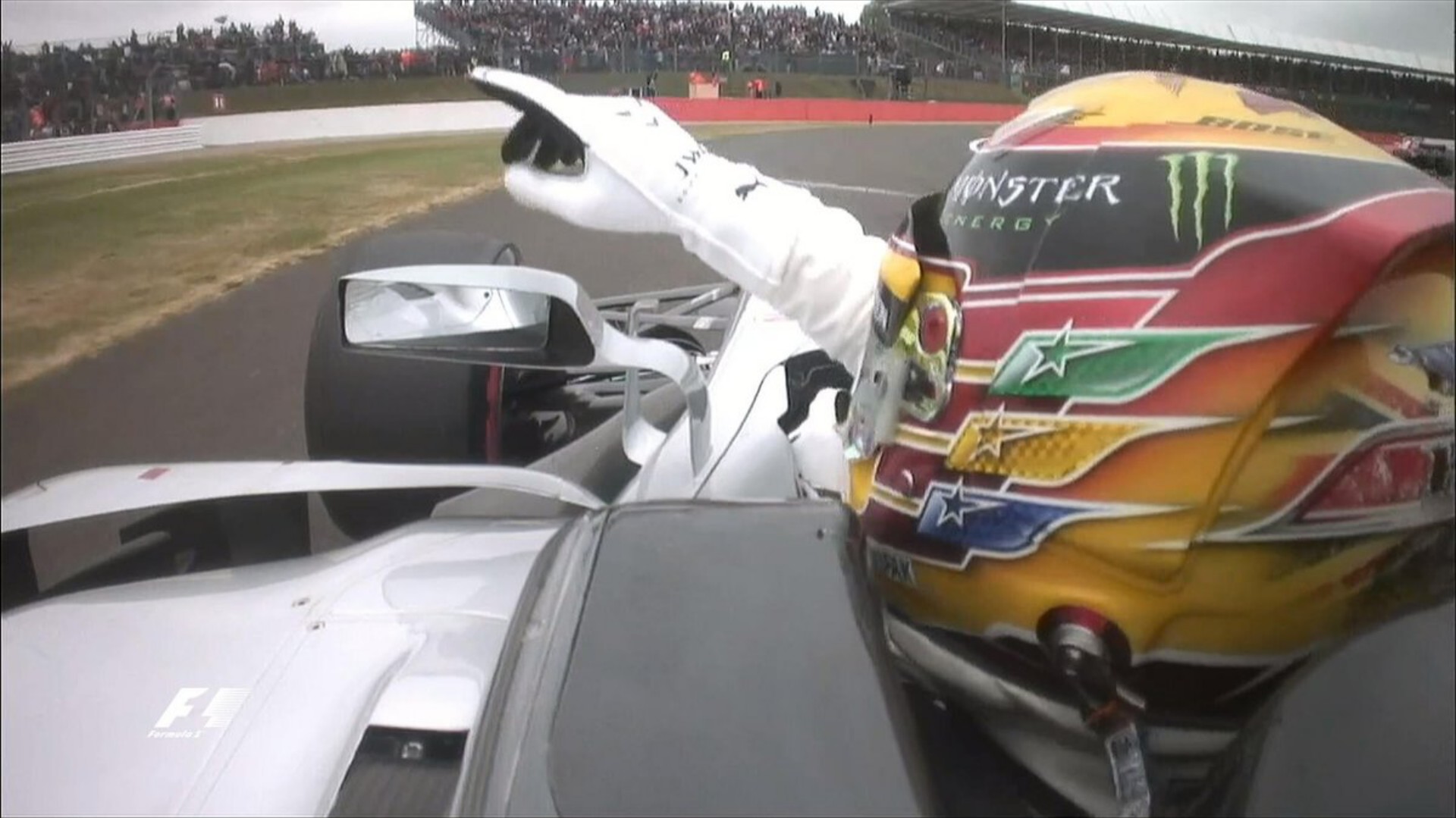 F1: pole position για τον Lewis Hamilton