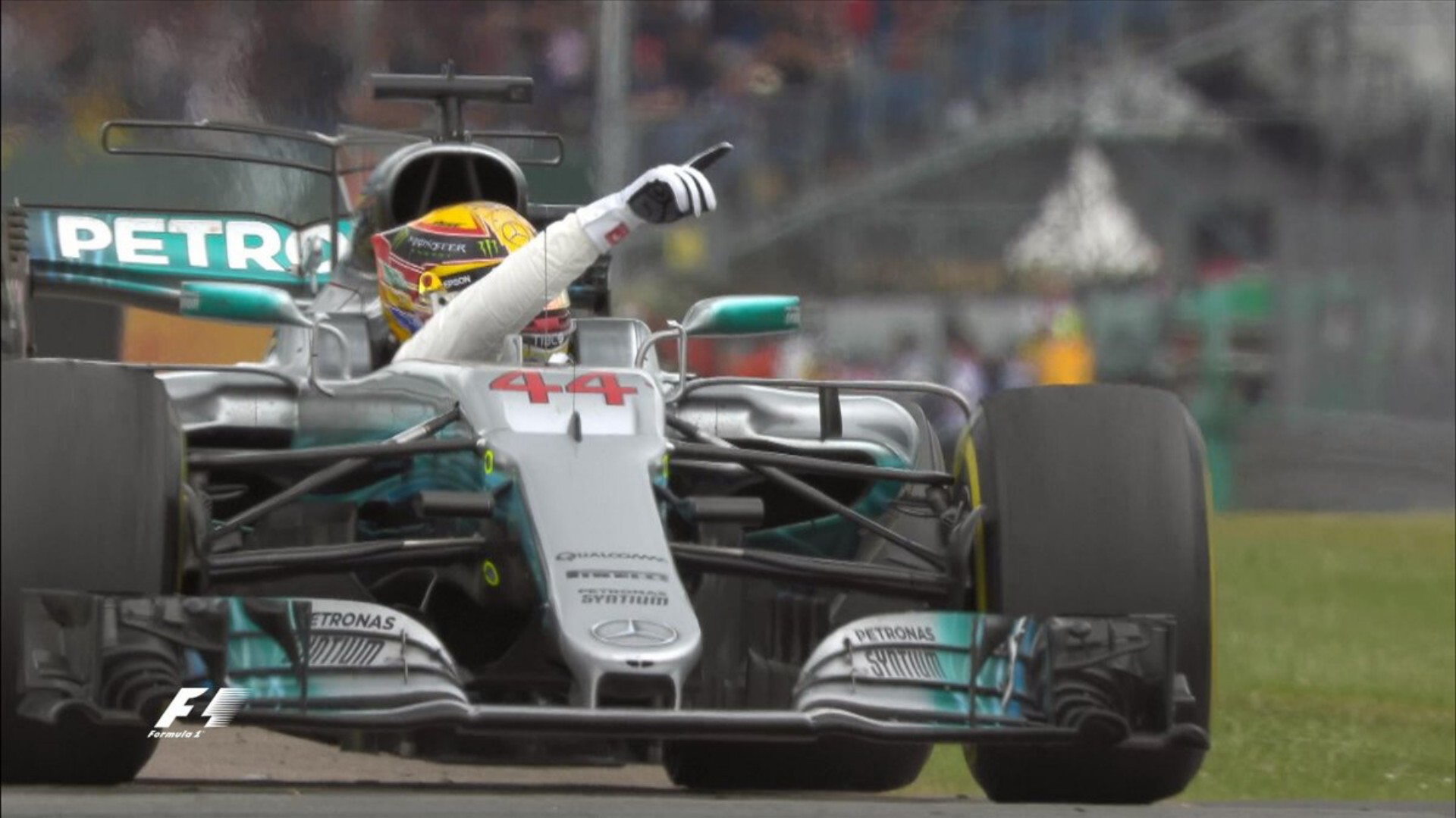 F1: Κέρδισε ο Hamilton στην Μ Βρετανία