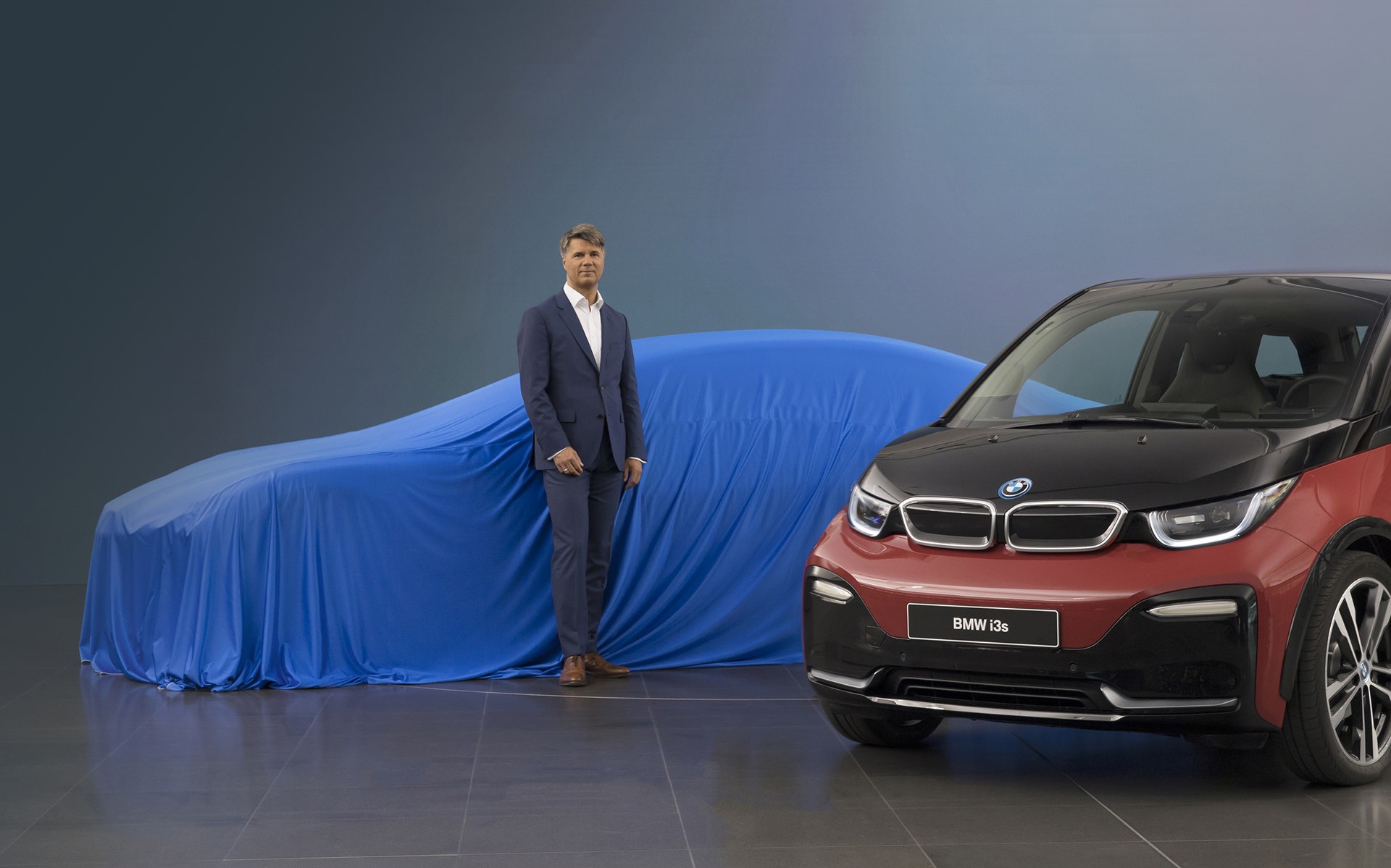 12 ηλεκτρικές BMW έως το 2025
