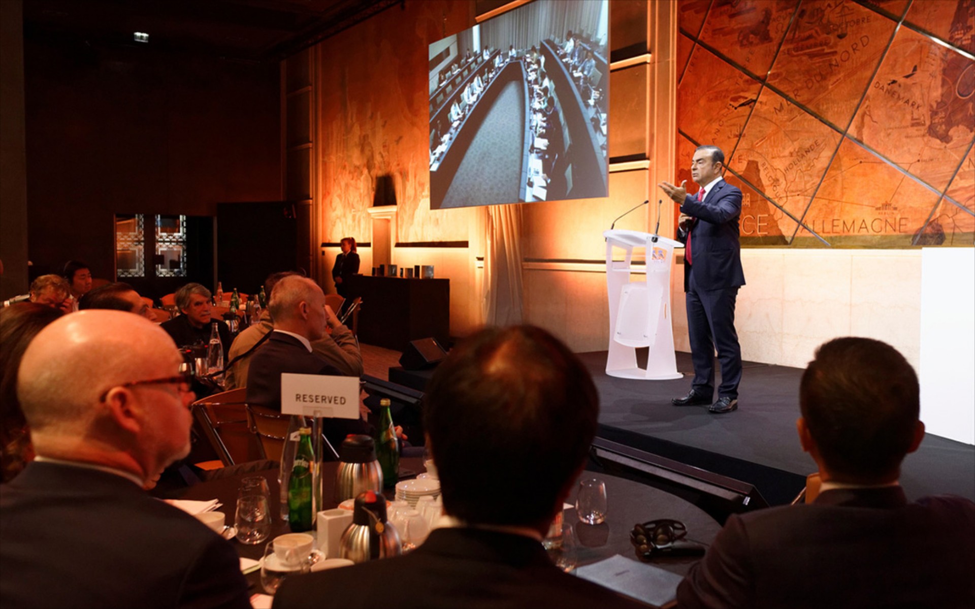 Γιγαντώνεται ο Όμιλος Renault Nissan Mitsubishi