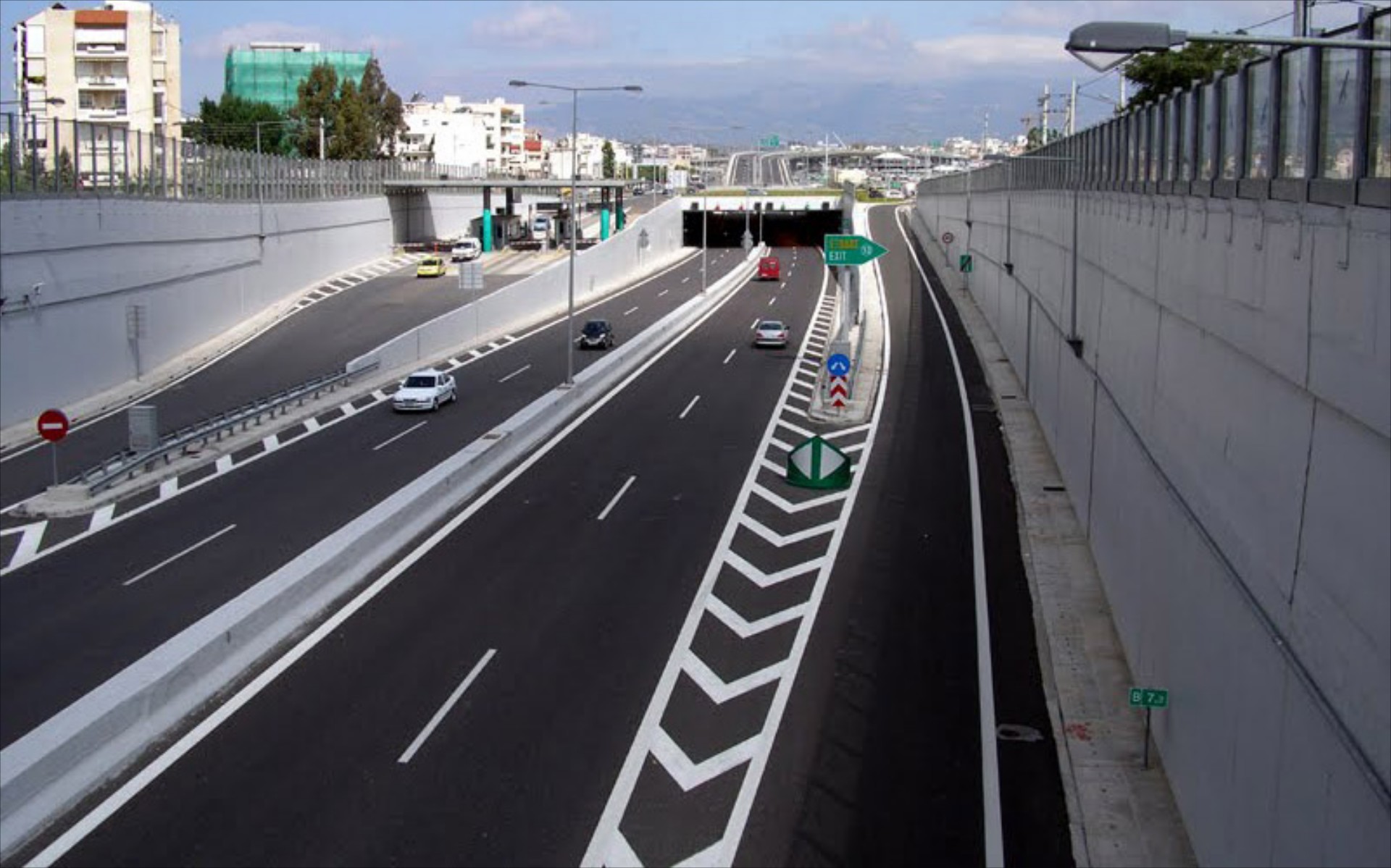 Κλειστή η είσοδος της Αττικής Οδού στη Μεταμόρφωση