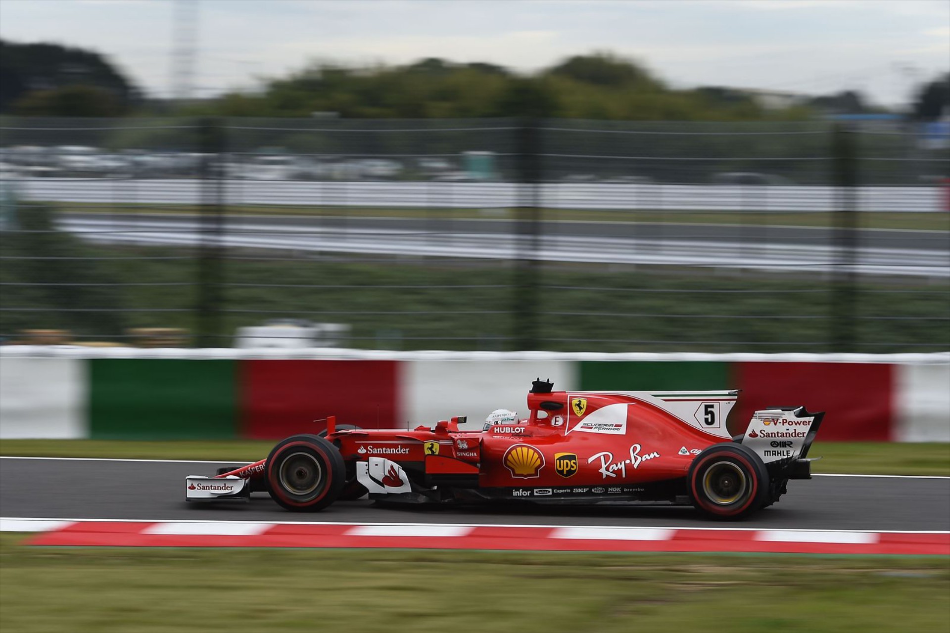 F1: Ένα μπουζί κατέστρεψε τον αγώνα του Vettel