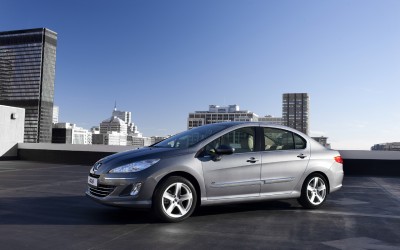 Νέο Peugeot 408