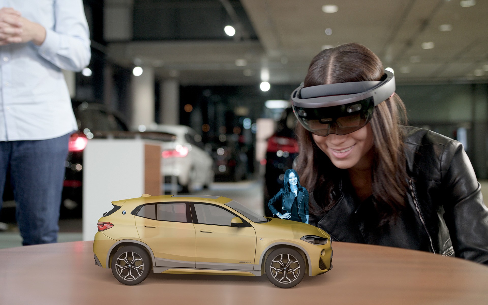 Ανακαλύψτε τη νέα BMW X2 μέσω ολογράμματος! (vid)