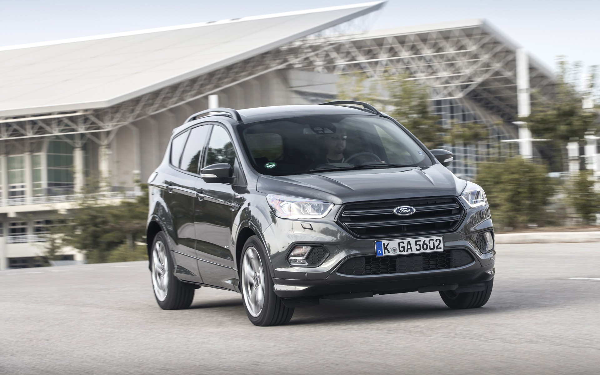 Επιμένει ισπανικά η Ford