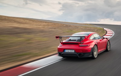 Η Porsche 911 GT2 RS στην πίστα (vid)