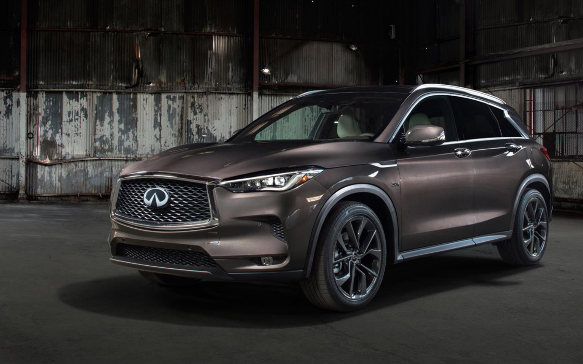 Η πρώτη φωτογραφία του νέου Infiniti QX50