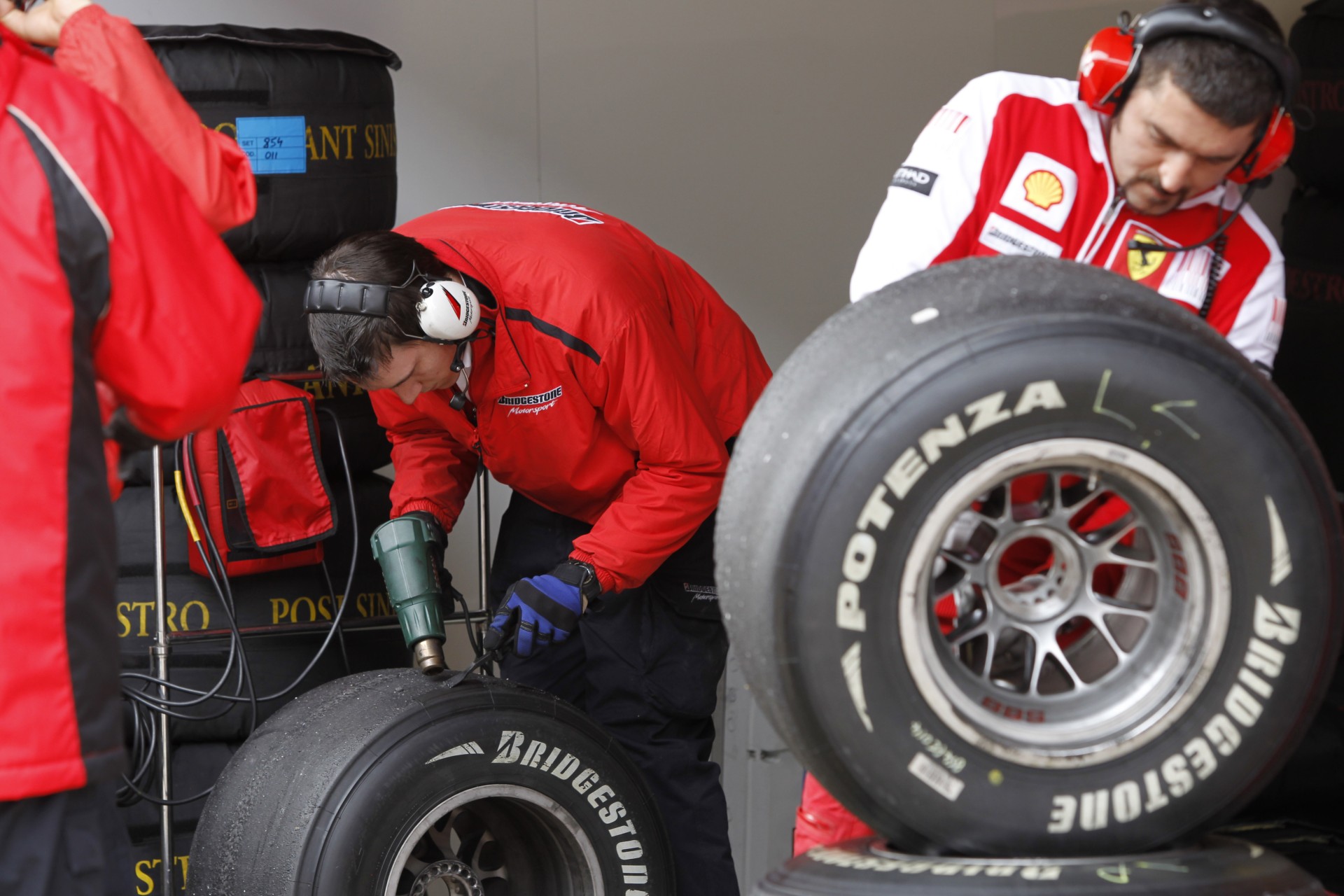 Δεν αλλάζει γνώμη η Bridgestone