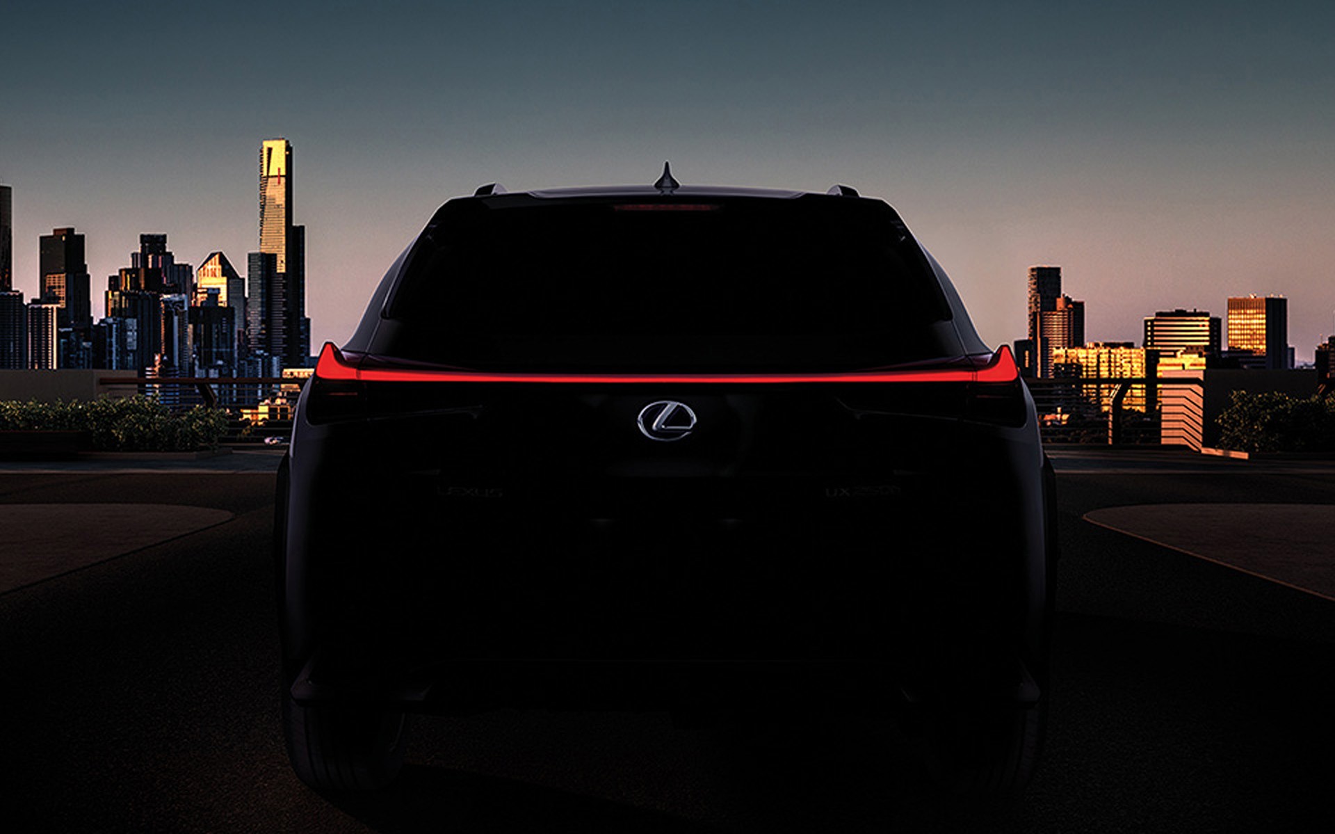 Νέο crossover από τη Lexus