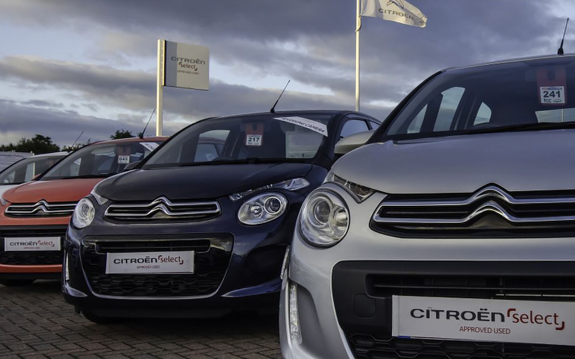 Προσφορές για ελαφρώς μεταχειρισμένα Citroen