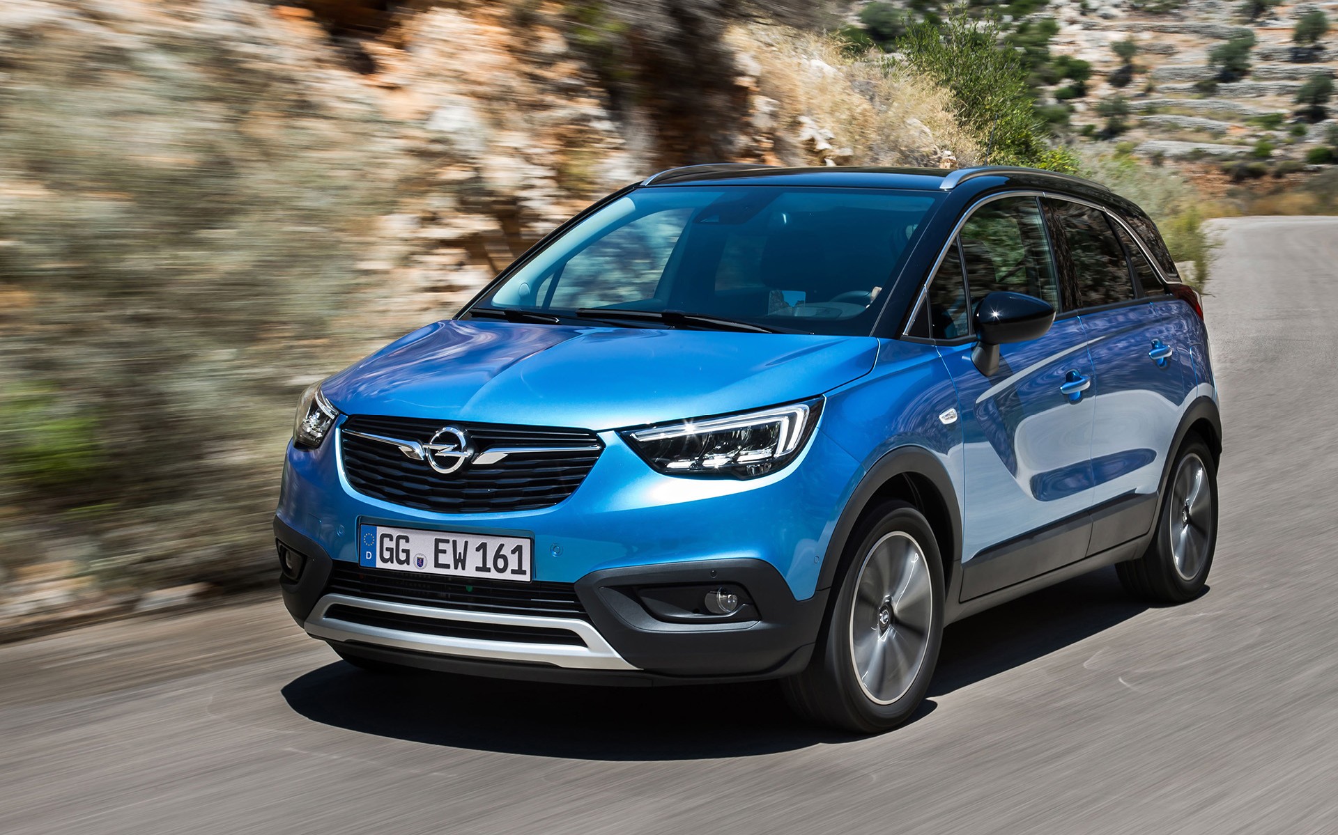 Τους 100.000 έφθασαν όσοι αγόρασαν το Crossland X