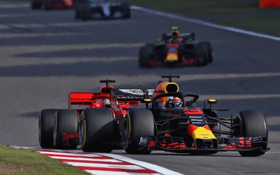 F1: Εκπληκτικός αγώνας με νικητή τον Ricciardo
