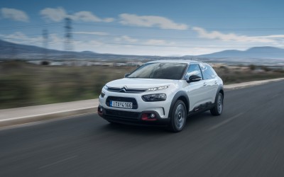 Τιμές και εξοπλισμοί του νέου Citroen C4 Cactus