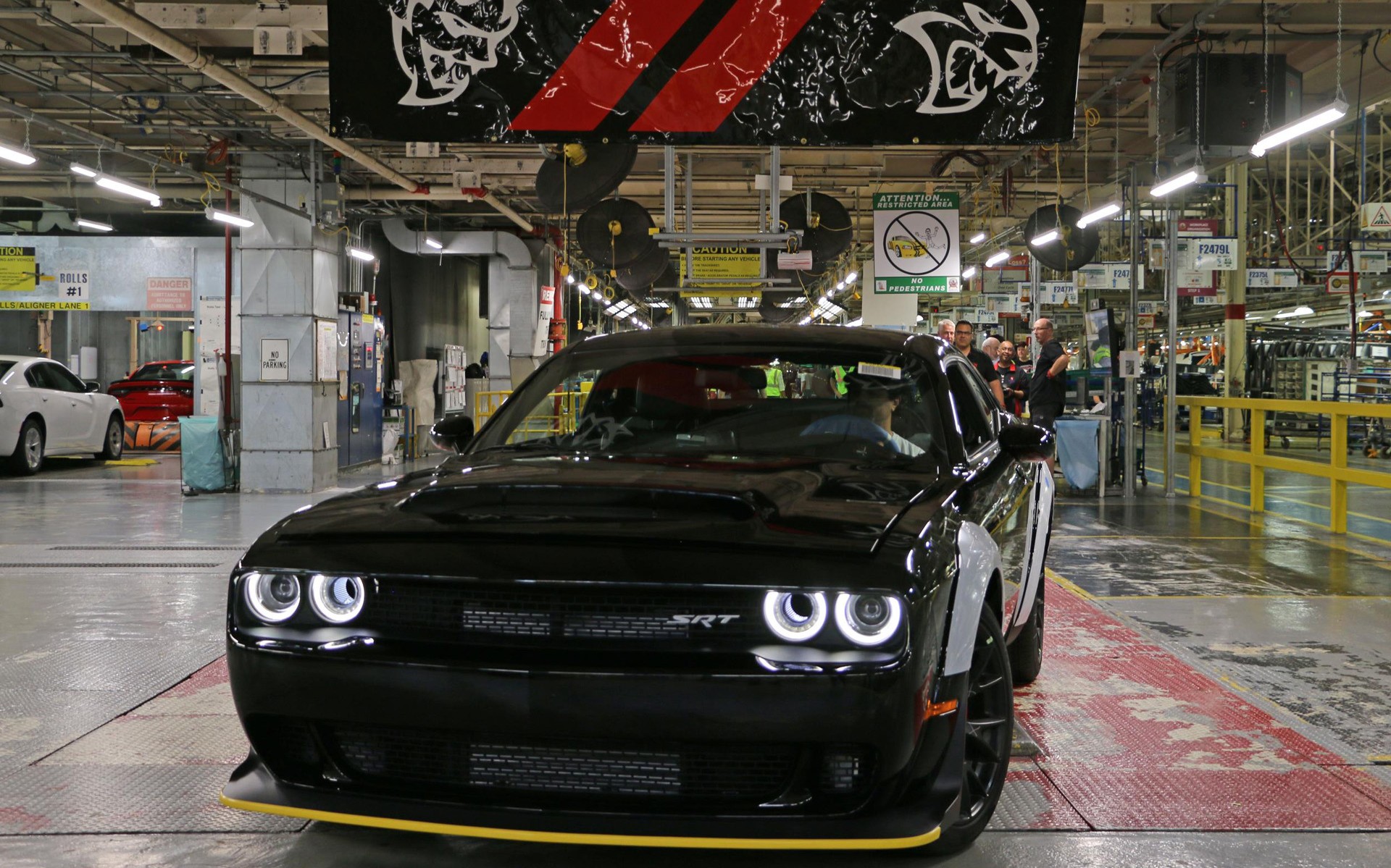 Τέλος παραγωγής για τη Dodge των 840 ίππων (vid)