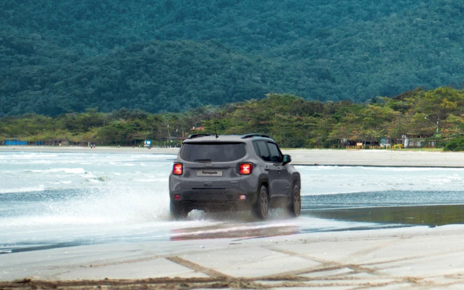 Η Jeep σηκώνει πανί και ταξιδεύει στην Πάρο