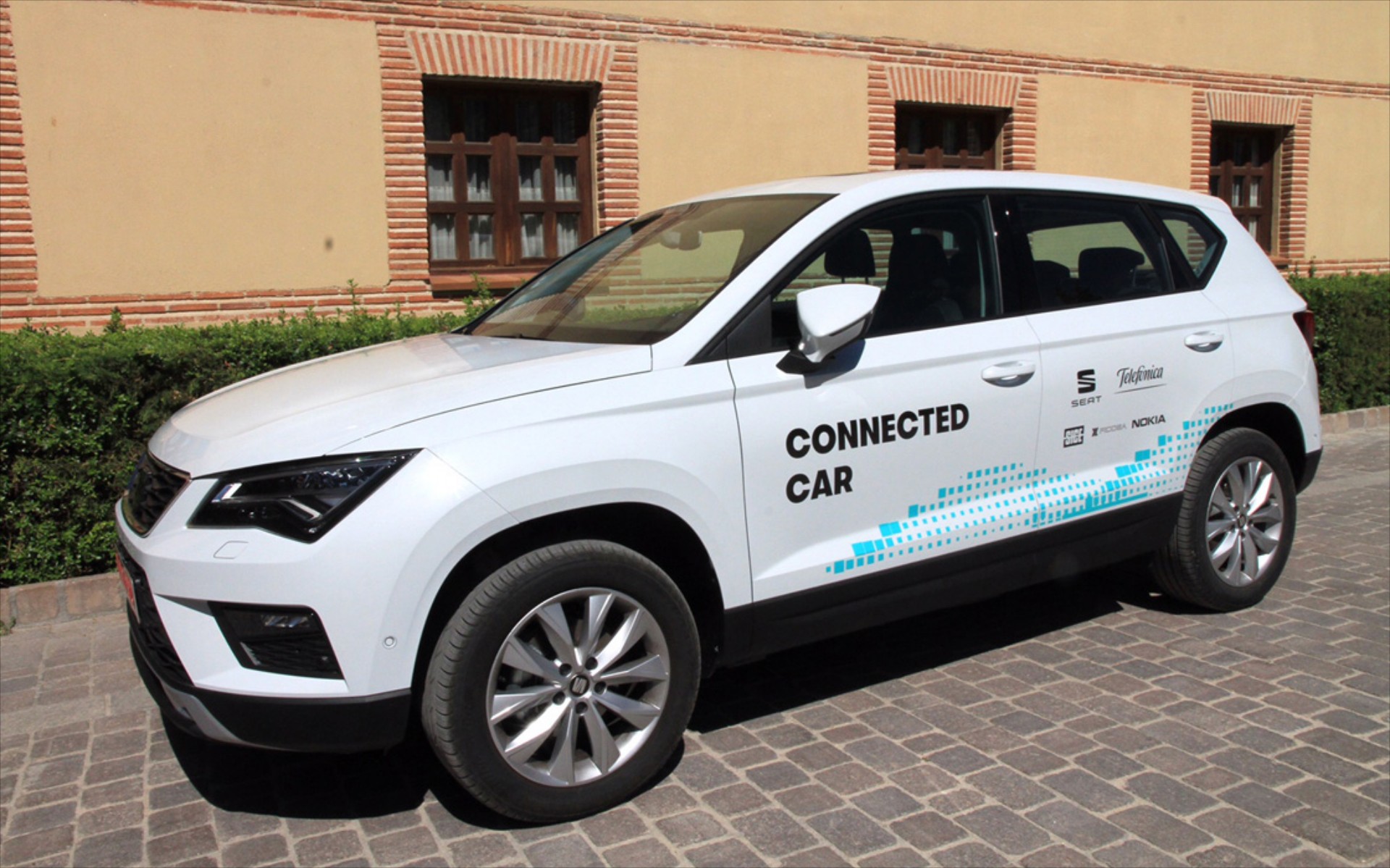 Το αυτόνομο Seat που επικοινωνεί με το περιβάλλον (vid)