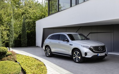 Το πρώτο ηλεκτρικό SUV της Mercedes-Benz (vid)