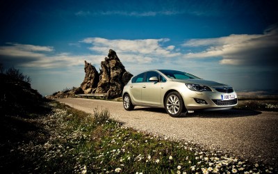 Opel Astra 1.6T