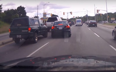 Απέτυχε η «υπερδύναμη» του… φλας (video)