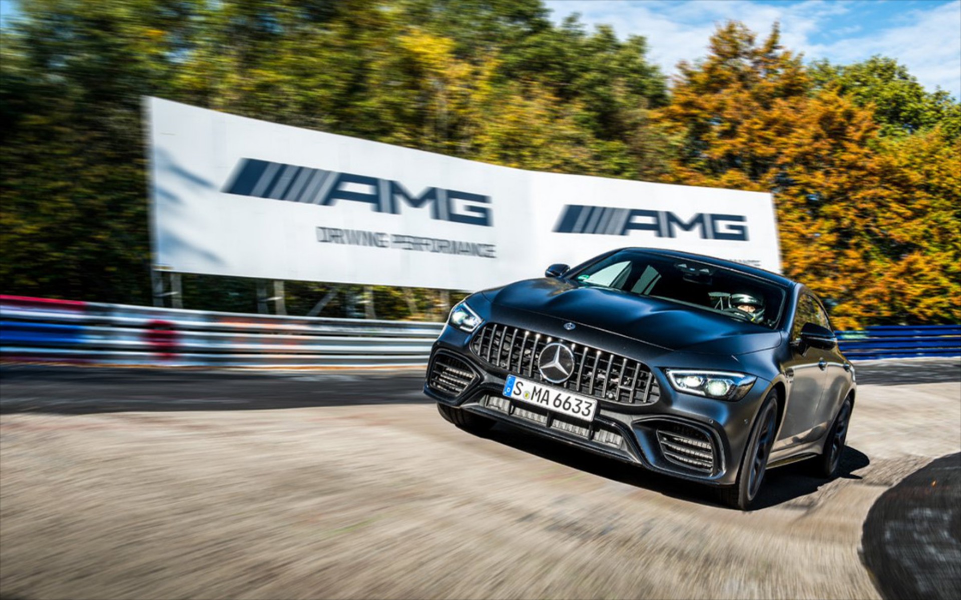 Είναι η Mercedes-AMG GT το ταχύτερο τετράθυρο παραγωγής; (vid)