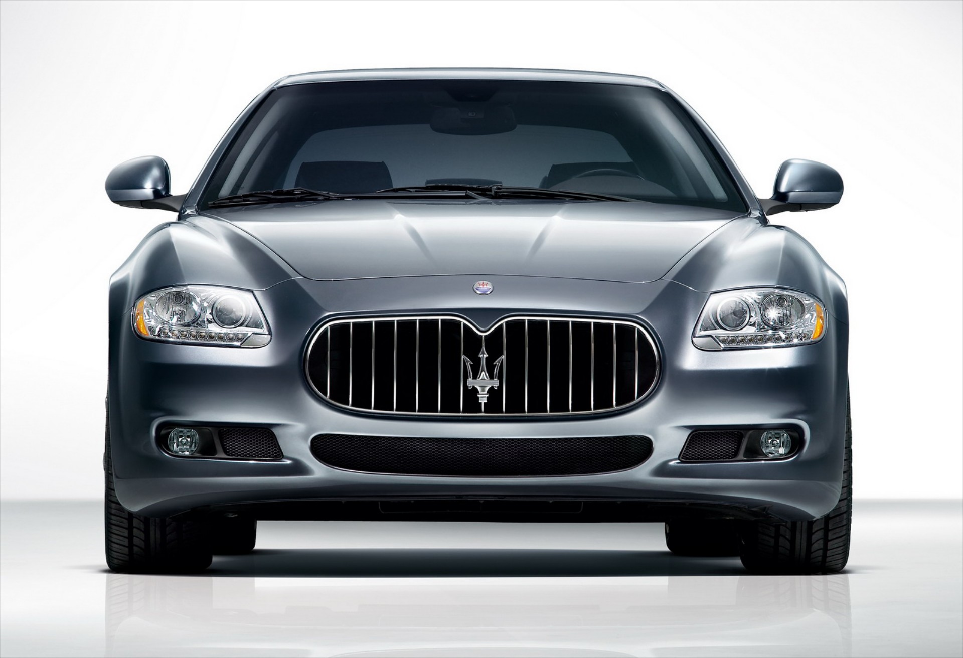 Η Maserati ετοιμάζει σπορ σεντάν