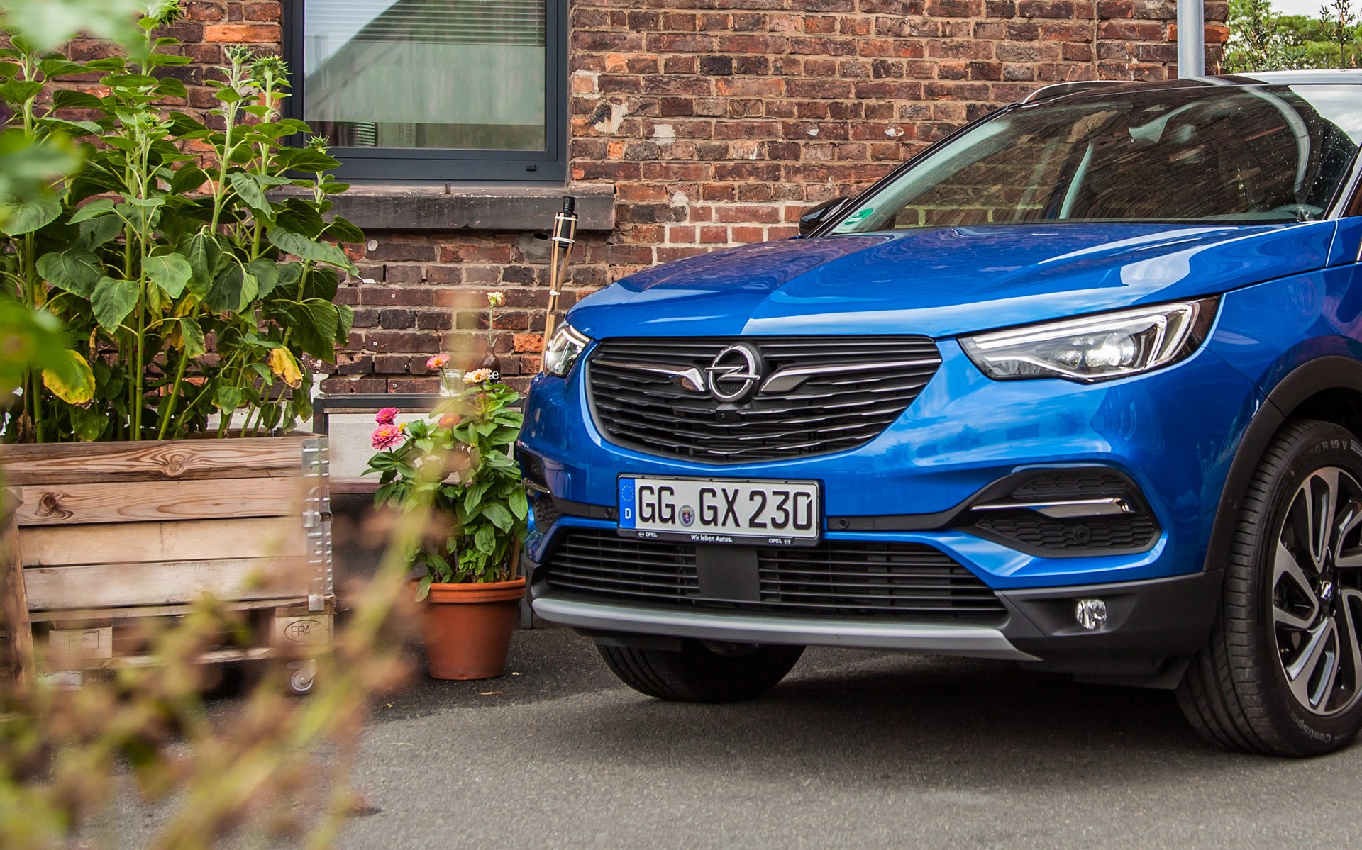 Συνεχίζονται οι προσφορές από την Opel