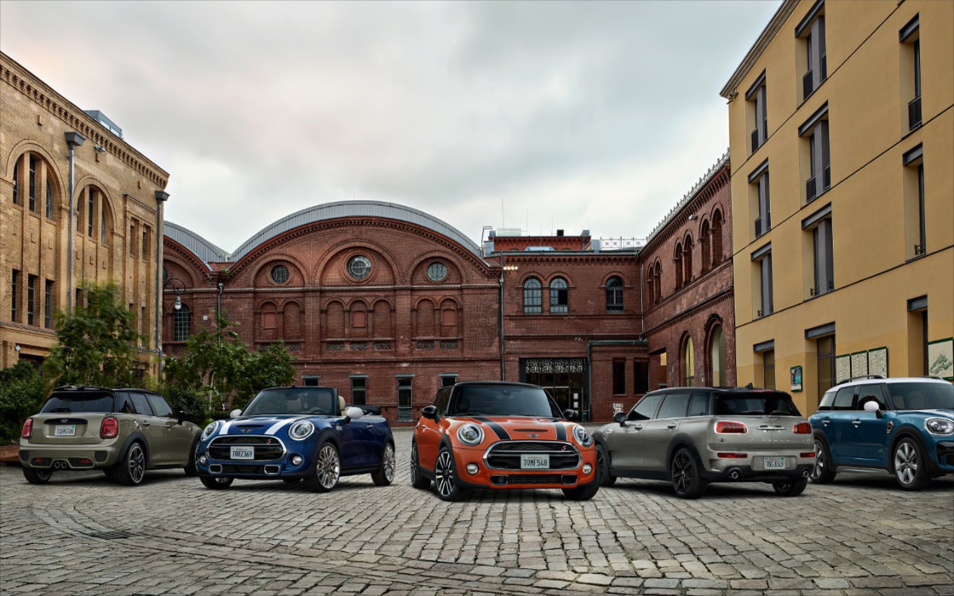 Χριστουγεννιάτικες προσφορές από την ΜΙΝΙ