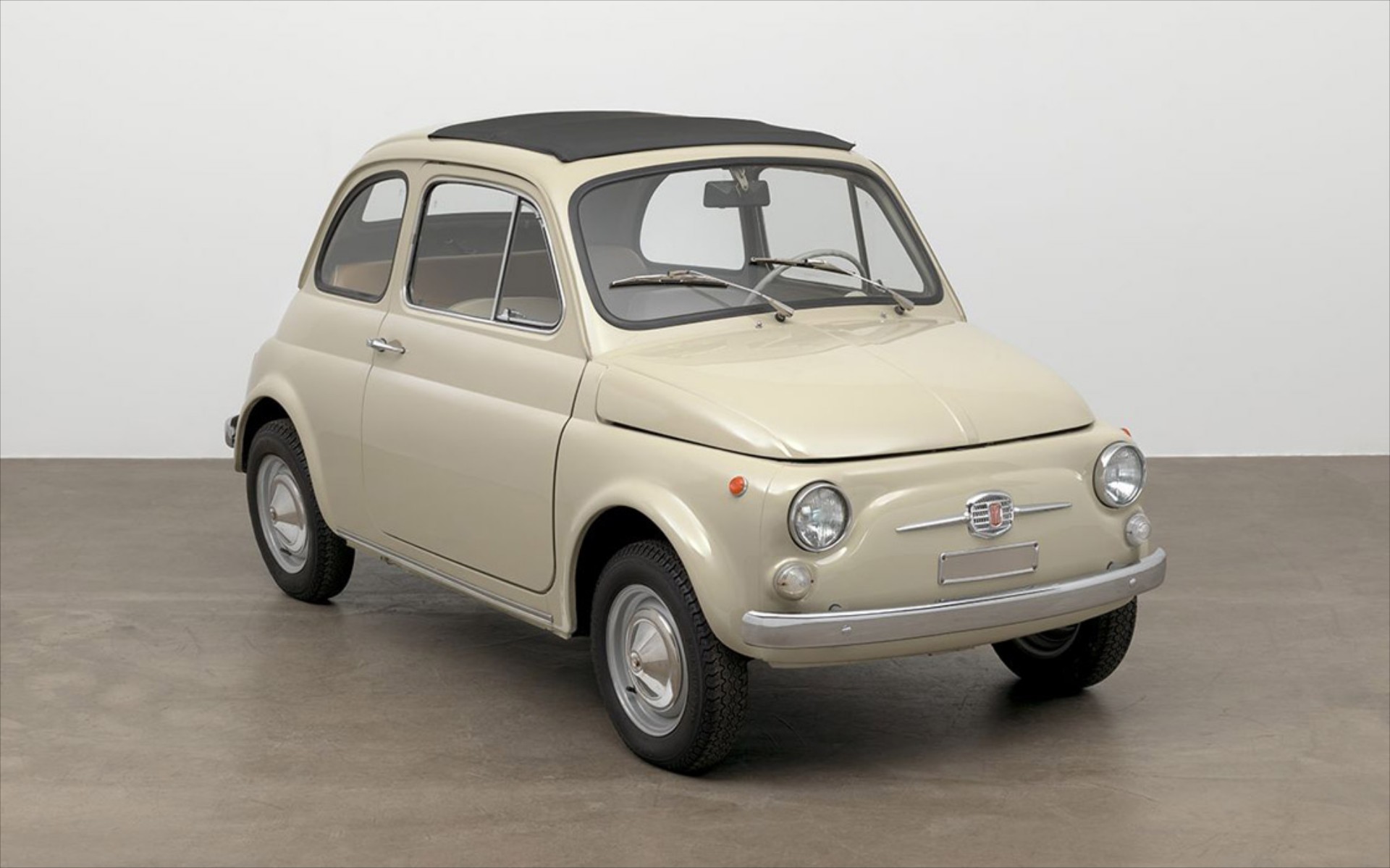 Το Fiat 500 στο Μουσείο Μοντέρνας Τέχνης της Νέας Υόρκης
