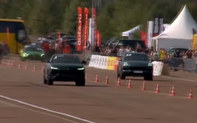 Κόντρα Porsche Cayenne VS Lamborghini Urus (video)
