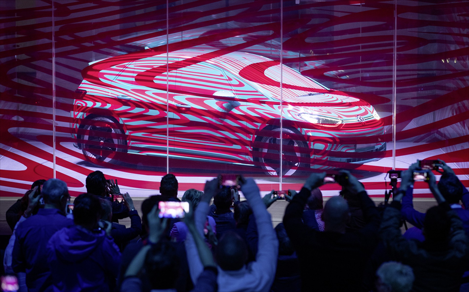 Περισσότερες από 10.000 προπαραγγελίες του Volkswagen ID.3 μέσα σε μόλις 24 ώρες!