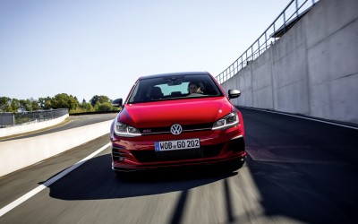 Με ήπιο υβριδικό σύστημα το νέο Volkswagen Golf