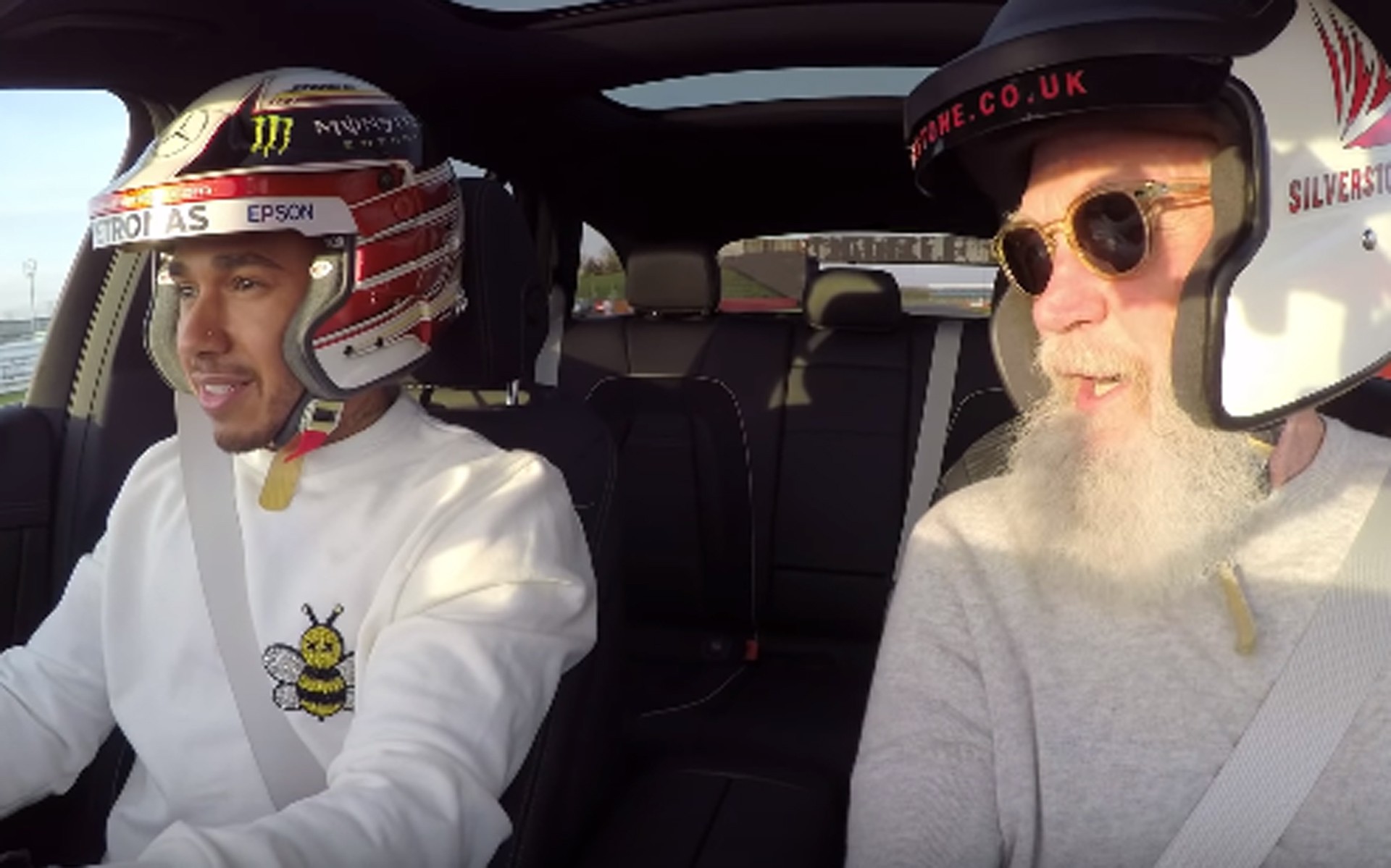 Ο Lewis Hamilton τρομοκρατεί τον David Letterman (video)