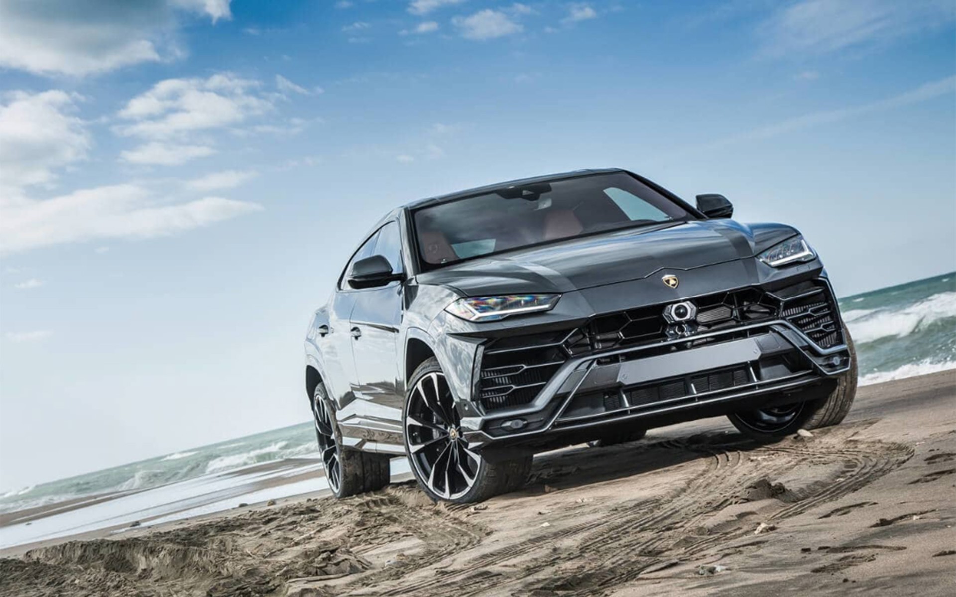 Lamborghini: Μειώνει την παραγωγή για να διαφυλάξει τη μοναδικότητά της