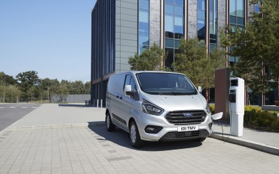 Υβριδικά βαν: Το μεγάλο όπλο κατά της ατμοσφαιρικής ρύπανσης