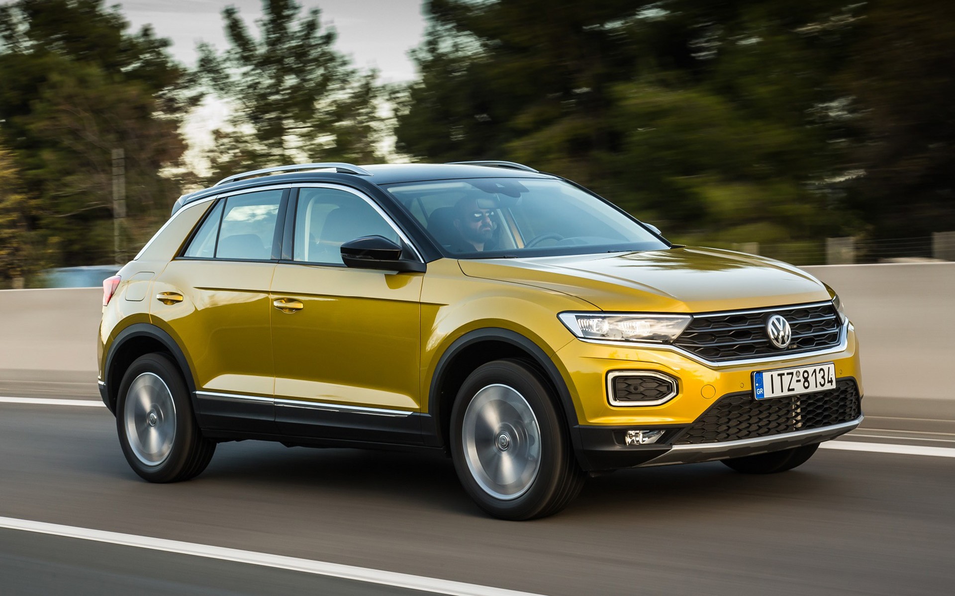 Δημοφιλέστερο μικρό SUV στην Ελλάδα το Volkswagen T-Roc!