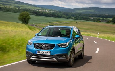 Opel Crossland X: Ο κορυφαίος βενζινοκινητήρας τώρα και με εξάρι αυτόματο κιβώτιο 