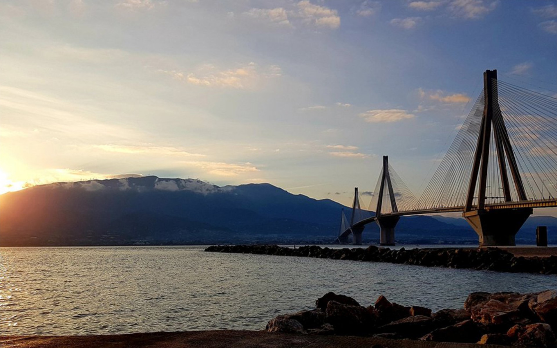 61 εκατ. διελεύσεις από τη Γέφυρα Ρίου - Αντιρρίου