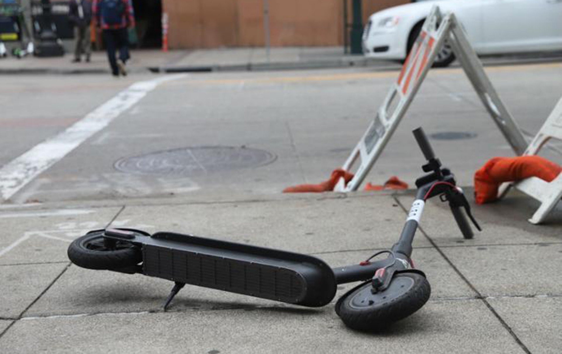Αρχίζουν σεμινάρια για τα ηλεκτρικά πατίνια στη Γερμανία. Στην Ελλάδα;