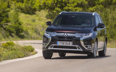 Δοκιμή Mitsubishi Outlander PHEV: Γκαλερί τεχνολογίας