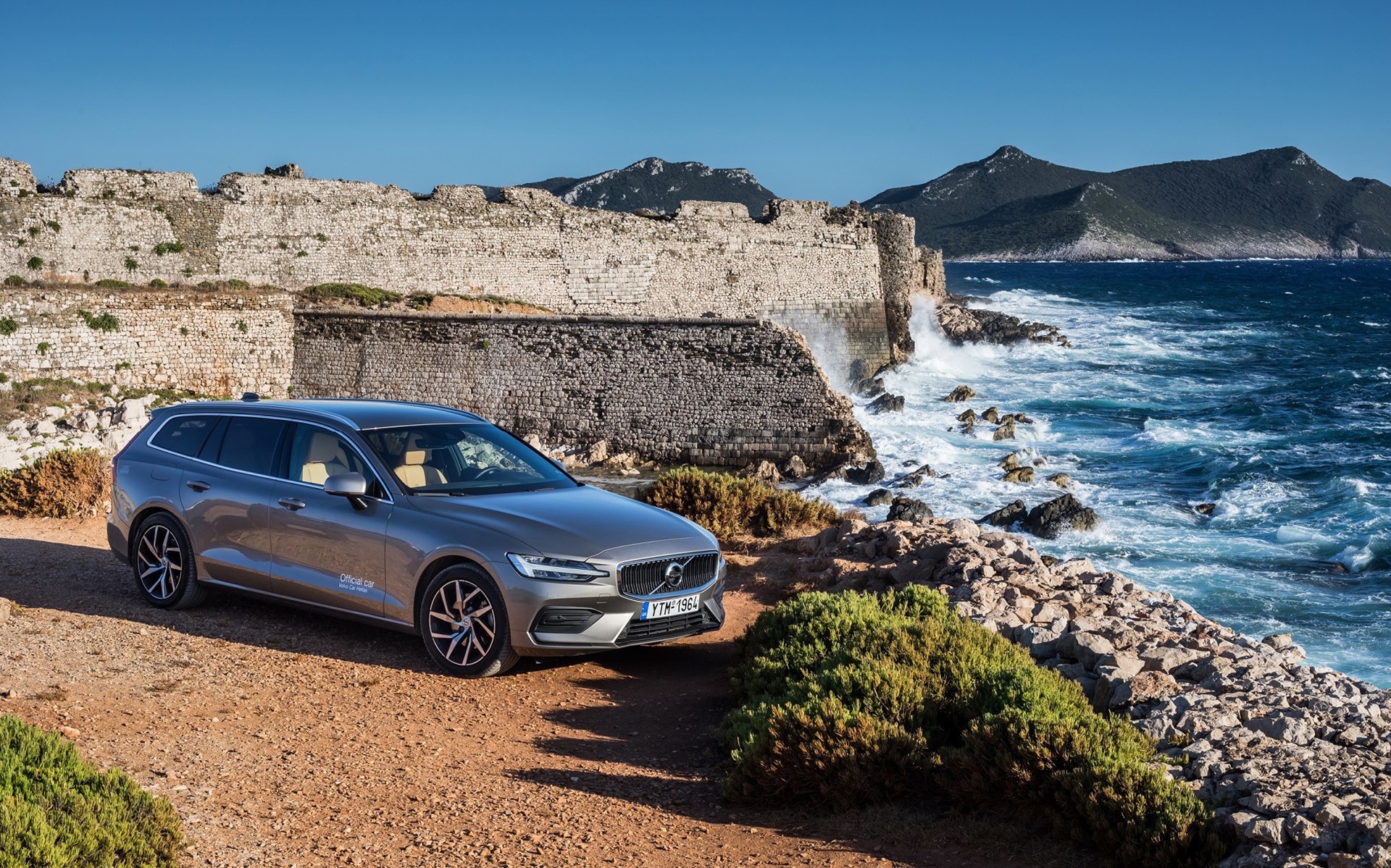 Περιήγηση στις φυσικές ομορφιές της Μεσσηνίας πίσω από το τιμόνι Volvo μοντέλων